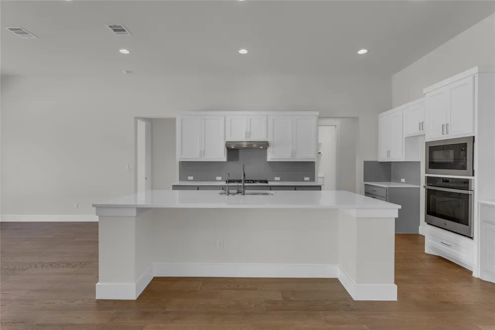 2140 Carpenter Loop Burnet, TX 78611