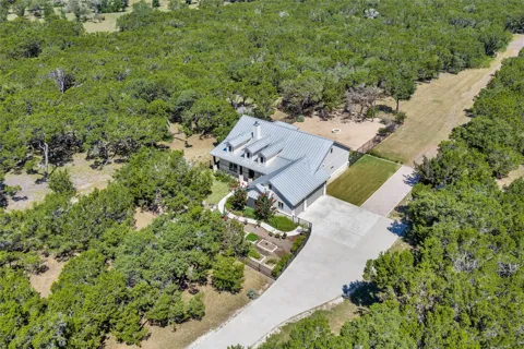 2140 Carpenter Loop