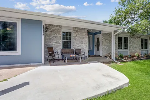 1113 Ash Drive