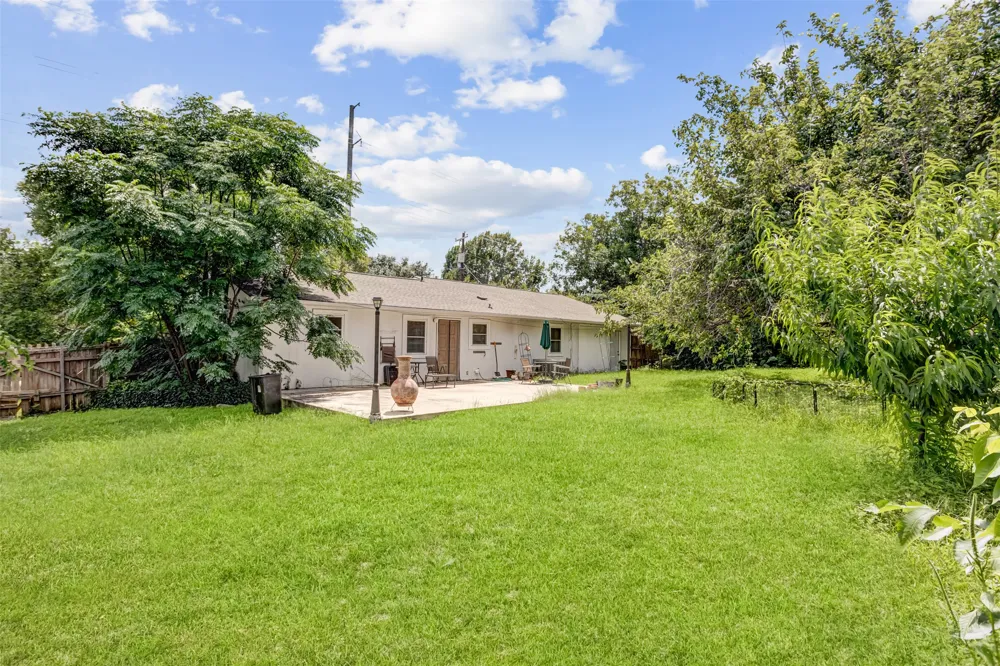 1113 Ash Drive Marble Falls, TX 78654