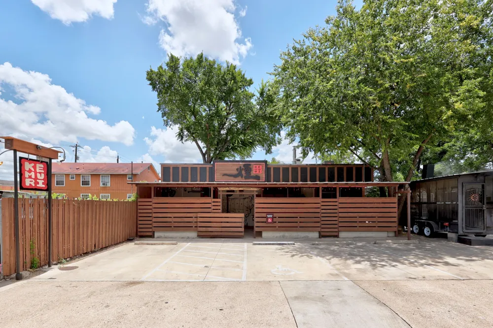 2714 E 2nd Street Austin, TX 78702