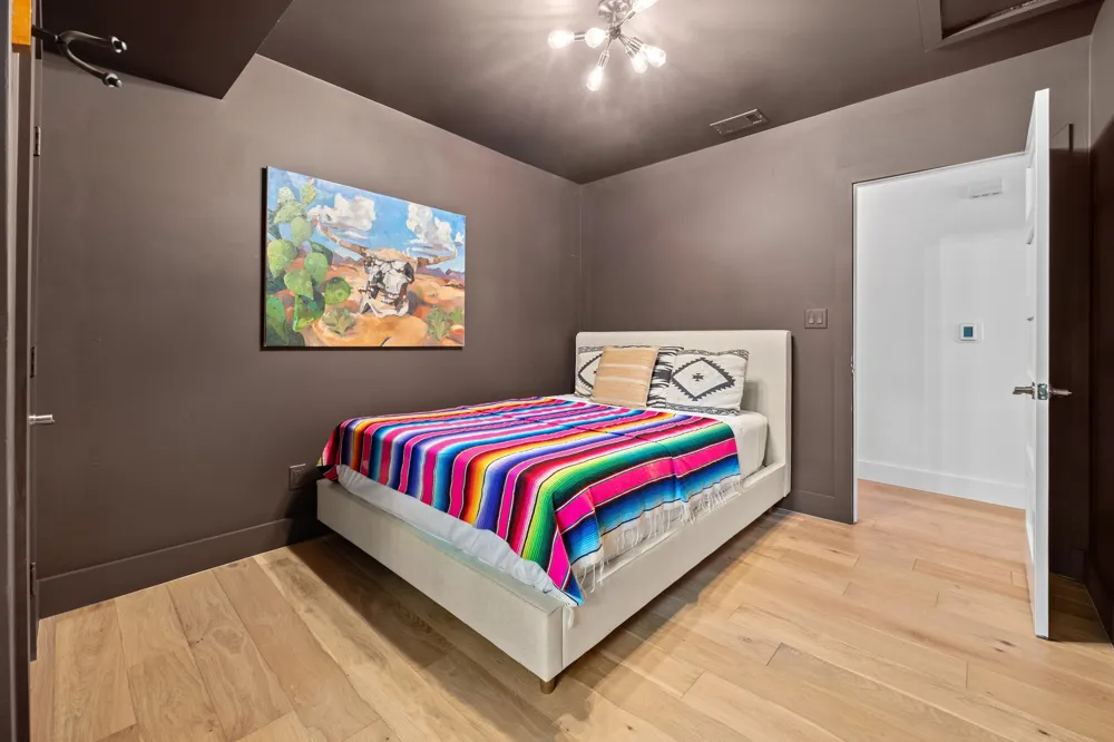 2714 E 2nd Street Austin, TX 78702