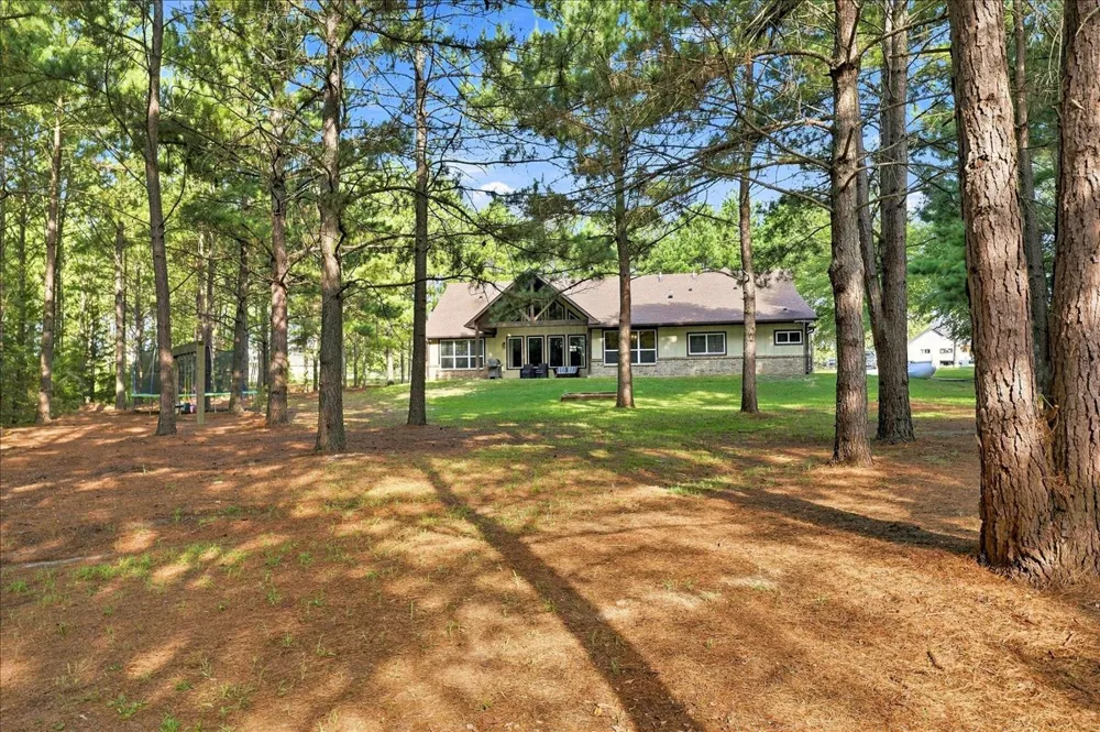 14448 Meadow Glen Road Lindale, TX 75771