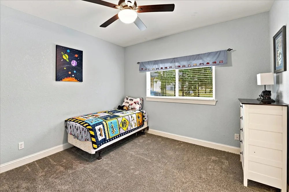 14448 Meadow Glen Road Lindale, TX 75771