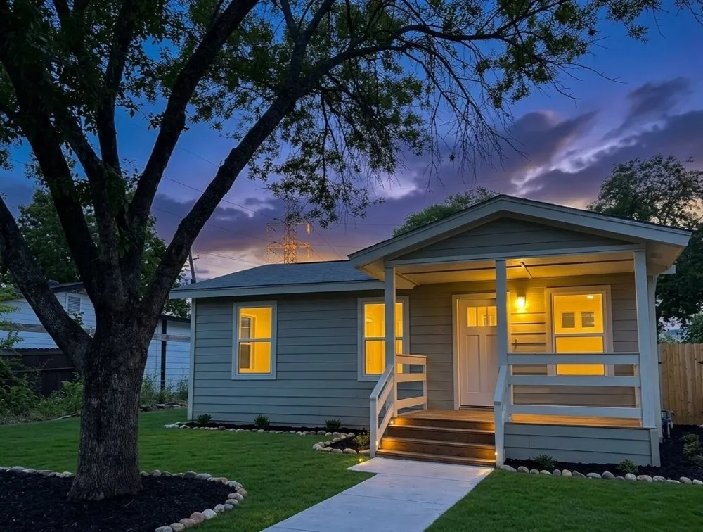 647 Erline Avenue San Antonio, TX 78237