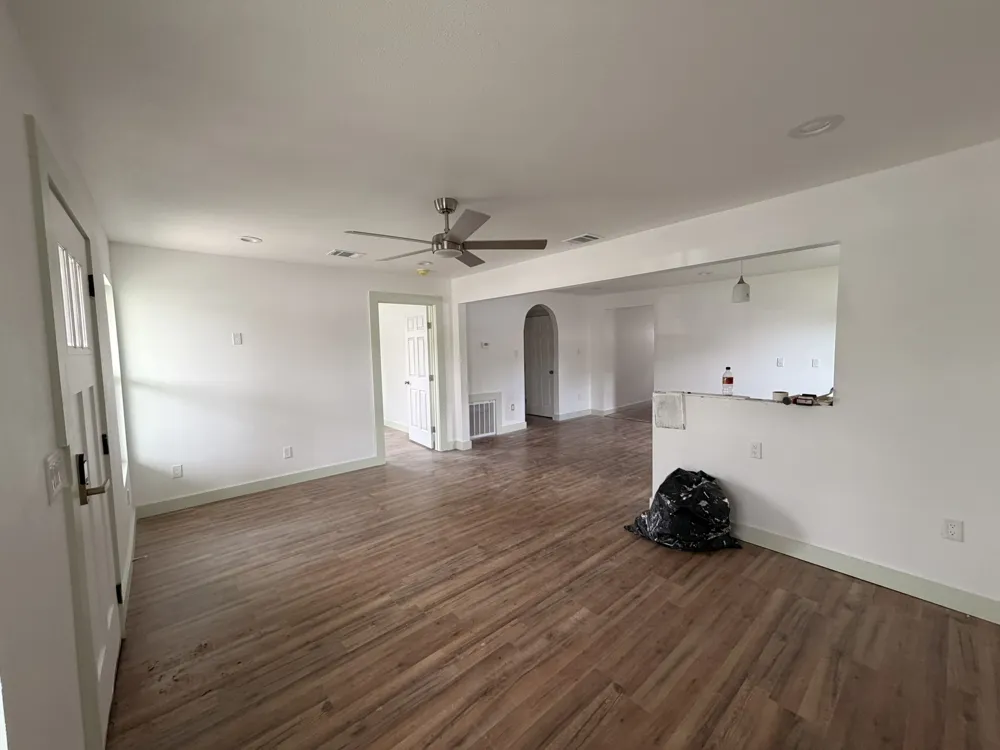 647 Erline Avenue San Antonio, TX 78237