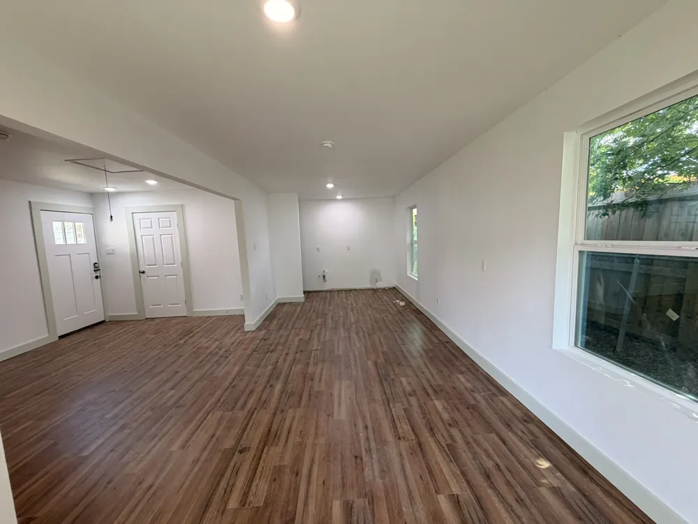 647 Erline Avenue San Antonio, TX 78237