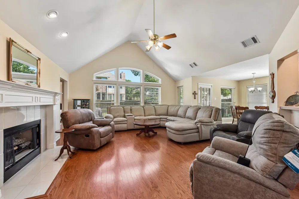 10020 Majorca Drive Austin, TX 78717
