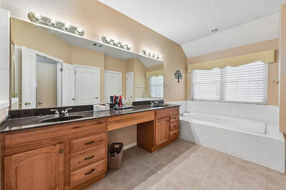 10020 Majorca Drive Austin, TX 78717