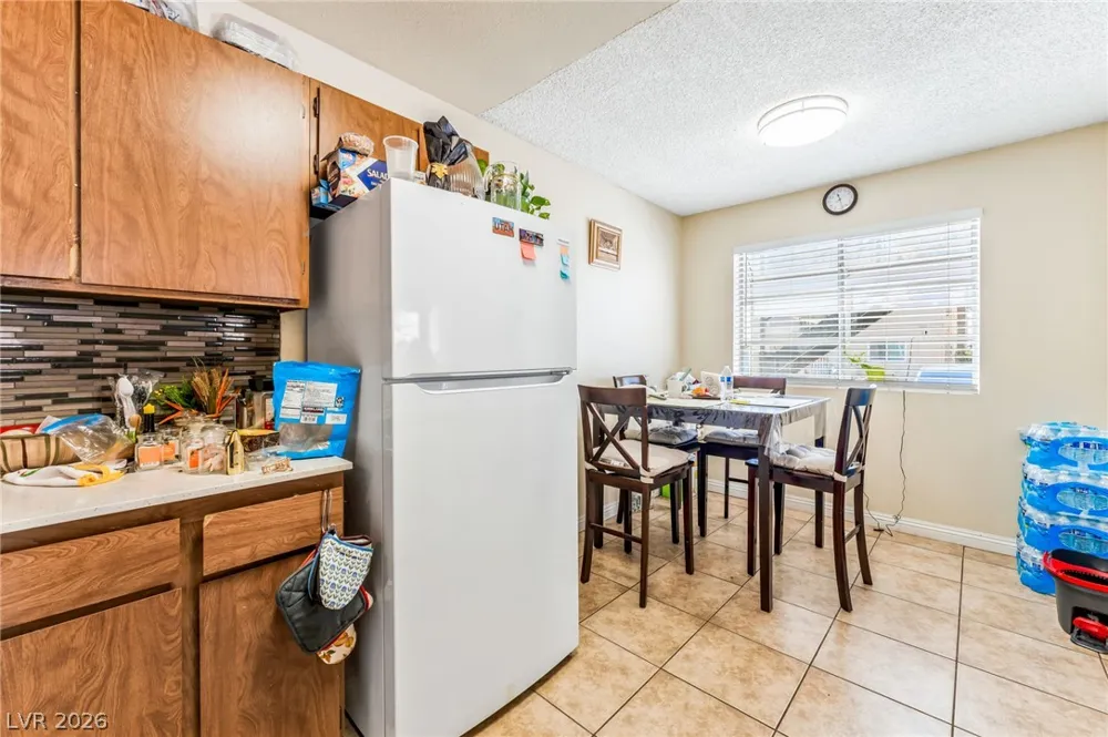 4708 Krissylouise Way Las Vegas, NV 89121