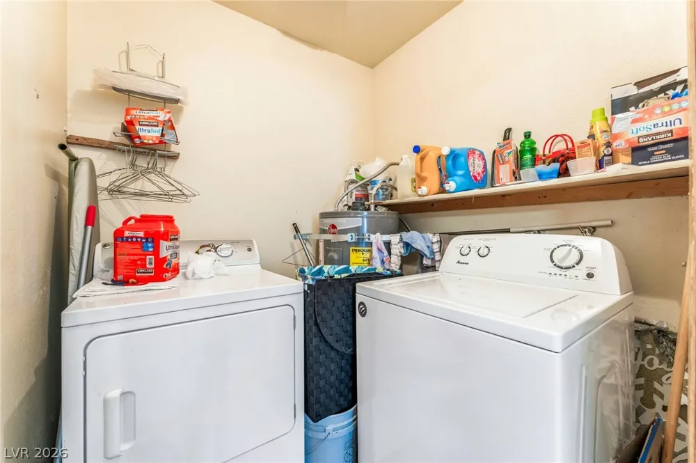 4708 Krissylouise Way Las Vegas, NV 89121