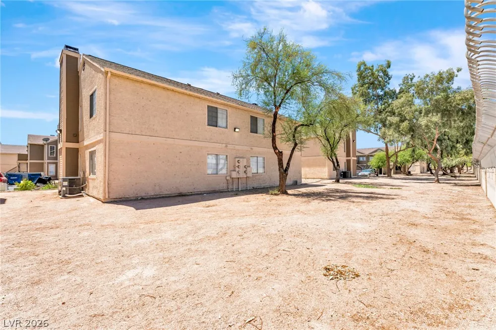 4708 Krissylouise Way Las Vegas, NV 89121