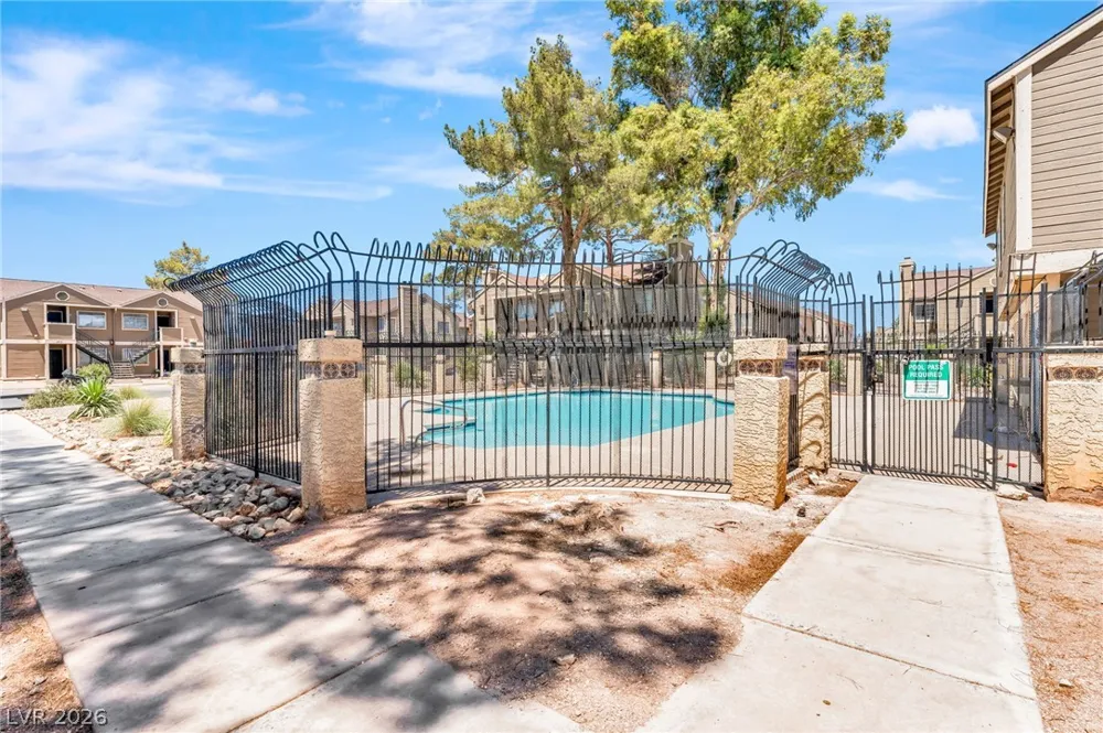 4708 Krissylouise Way Las Vegas, NV 89121