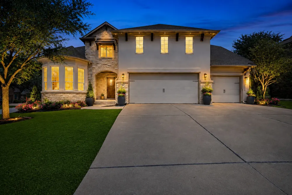 16724 Cory Cactus Drive Austin, TX 78738