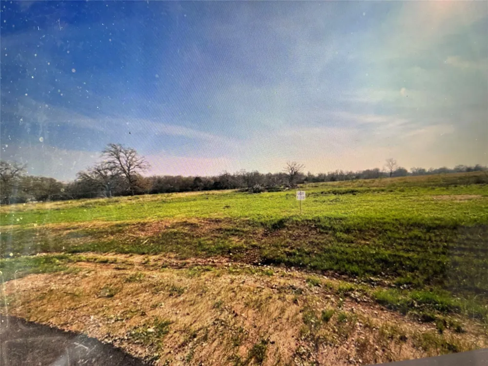 19032 FM 86 #1-12 Red Rock, TX 78662