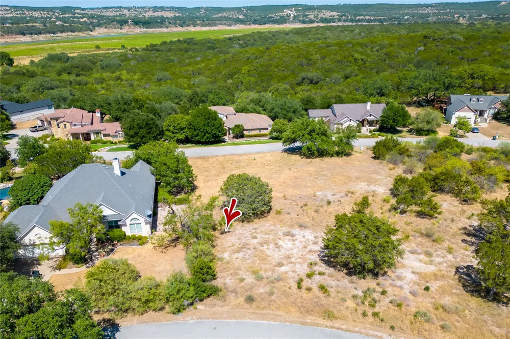 743 Wesley Ridge Drive Spicewood, TX 78669