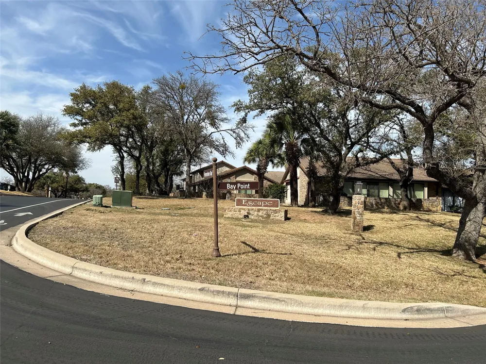 100 Bay Point Drive #8 Horseshoe Bay, TX 78657