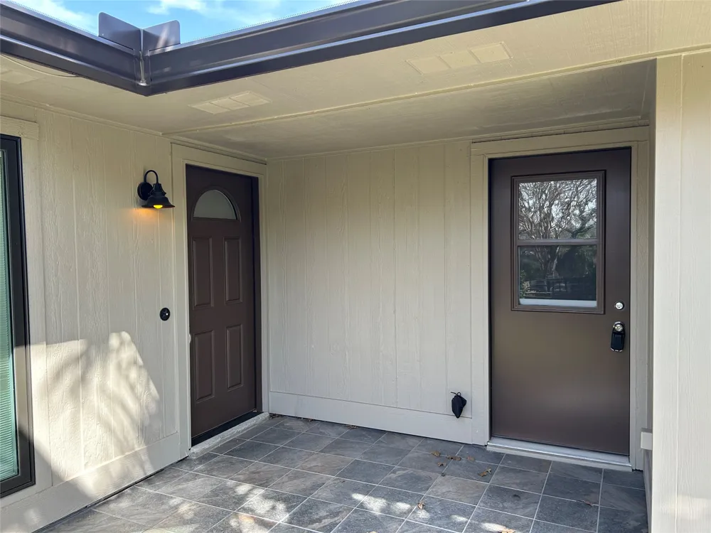 100 Bay Point Drive #8 Horseshoe Bay, TX 78657