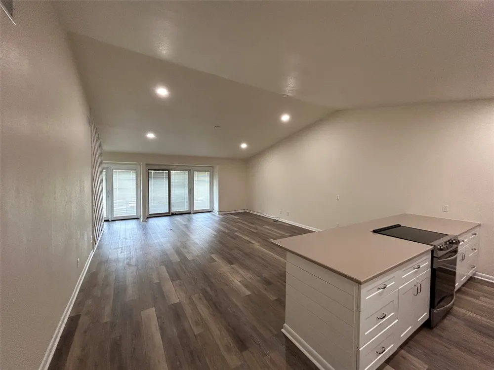 100 Bay Point Drive #8 Horseshoe Bay, TX 78657