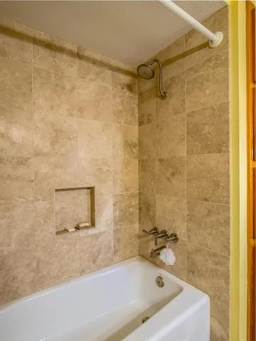 1113 Hackberry Drive Marble Falls, TX 78654