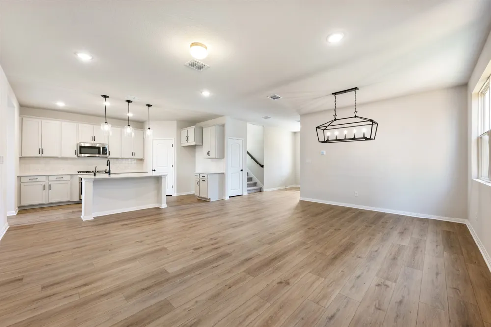 433 Carr Drive Liberty Hill, TX 78642