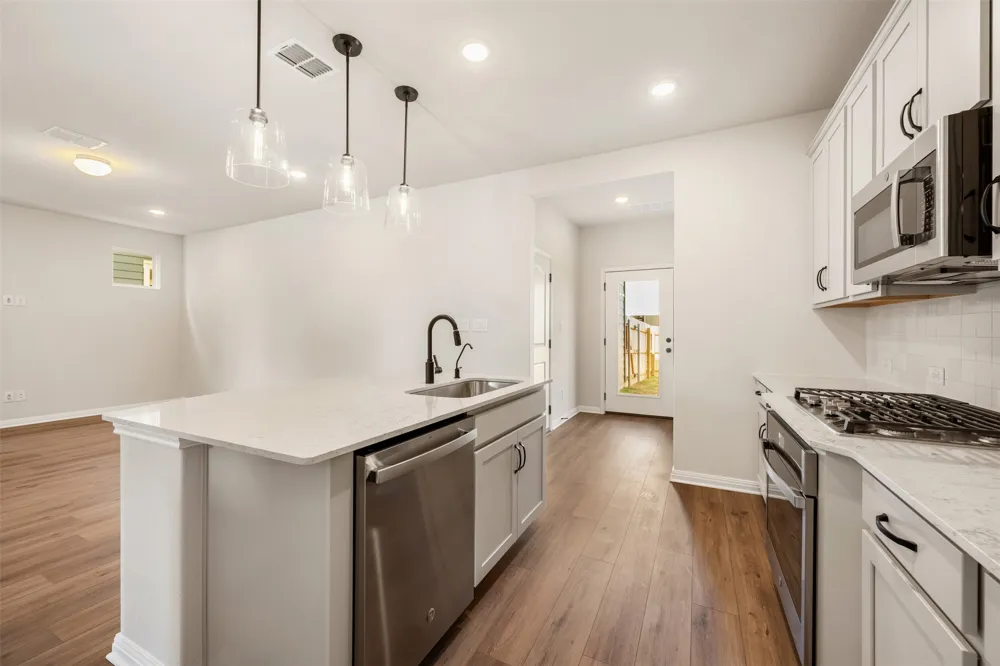 433 Carr Drive Liberty Hill, TX 78642