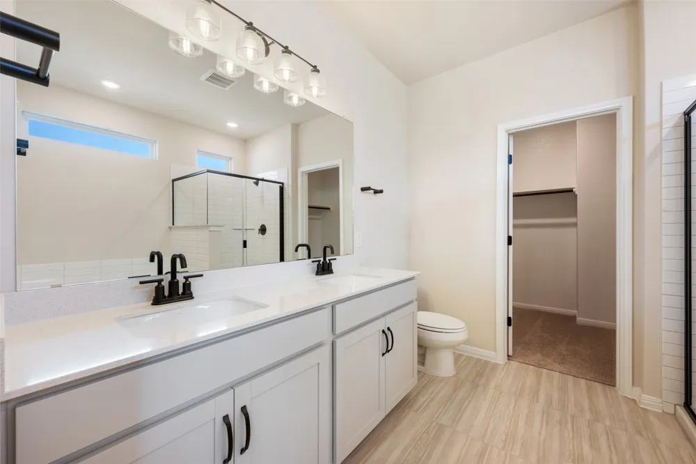 433 Carr Drive Liberty Hill, TX 78642