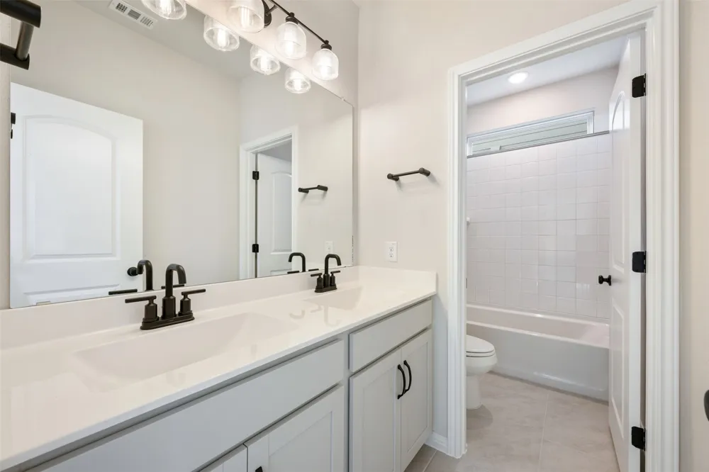 433 Carr Drive Liberty Hill, TX 78642