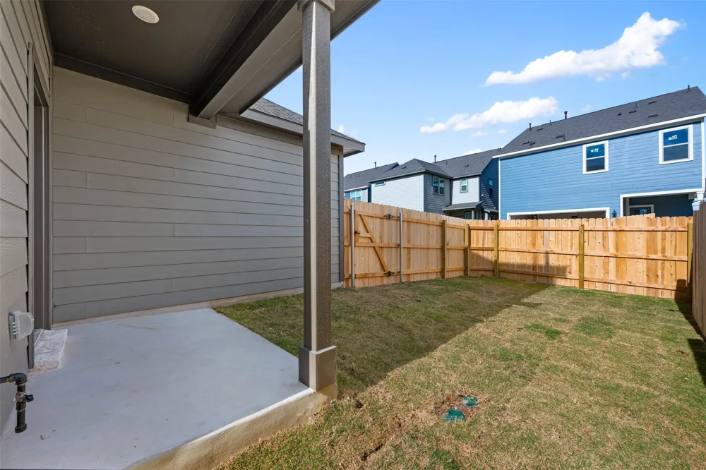 433 Carr Drive Liberty Hill, TX 78642