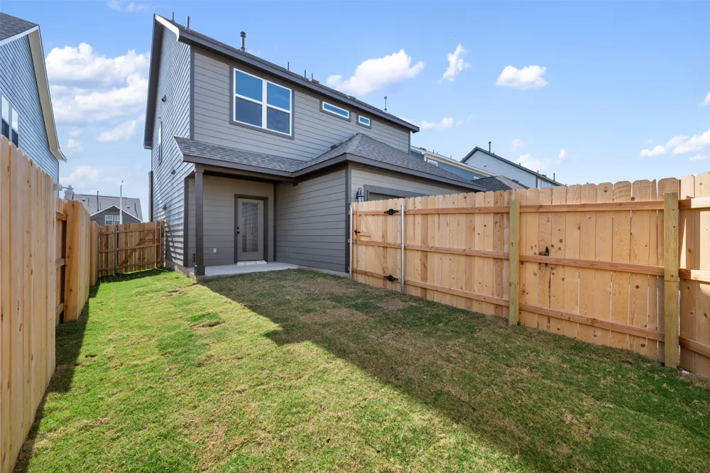 433 Carr Drive Liberty Hill, TX 78642