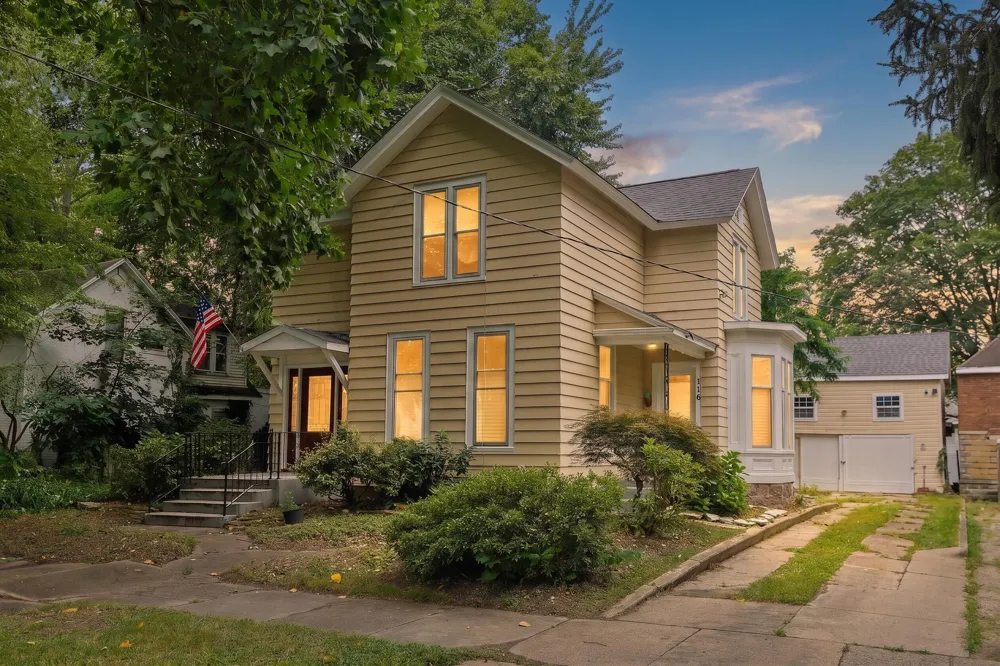116 S 4th Street Niles, MI 49120