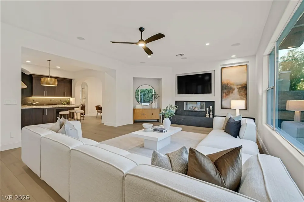 3844 Glasgow Green Drive Las Vegas, NV 89141