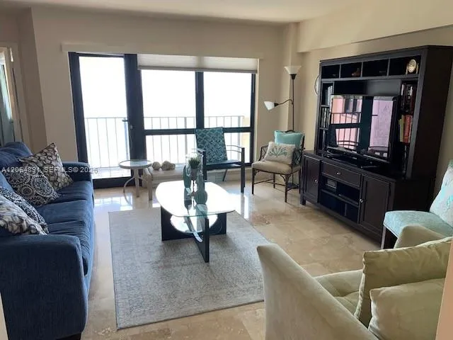4900 Ocean Blvd #1509 Lauderdale By The Sea, FL 33308