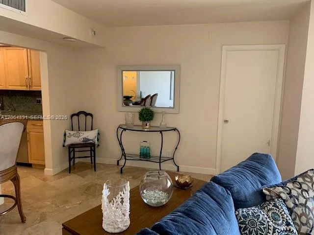 4900 Ocean Blvd #1509 Lauderdale By The Sea, FL 33308