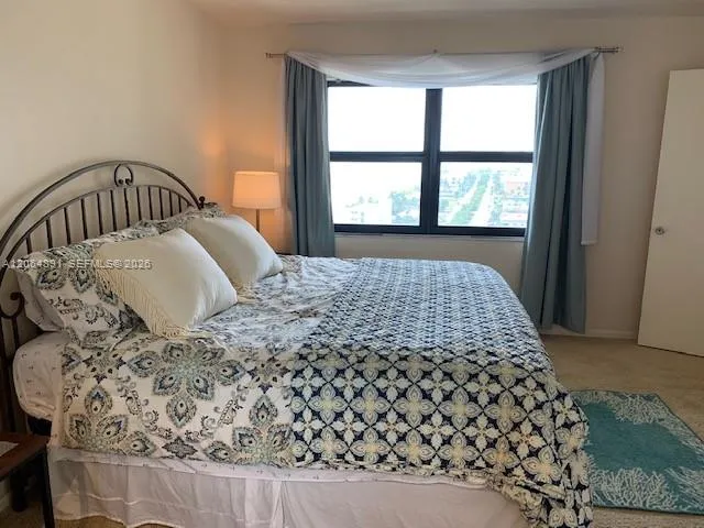 4900 Ocean Blvd #1509 Lauderdale By The Sea, FL 33308