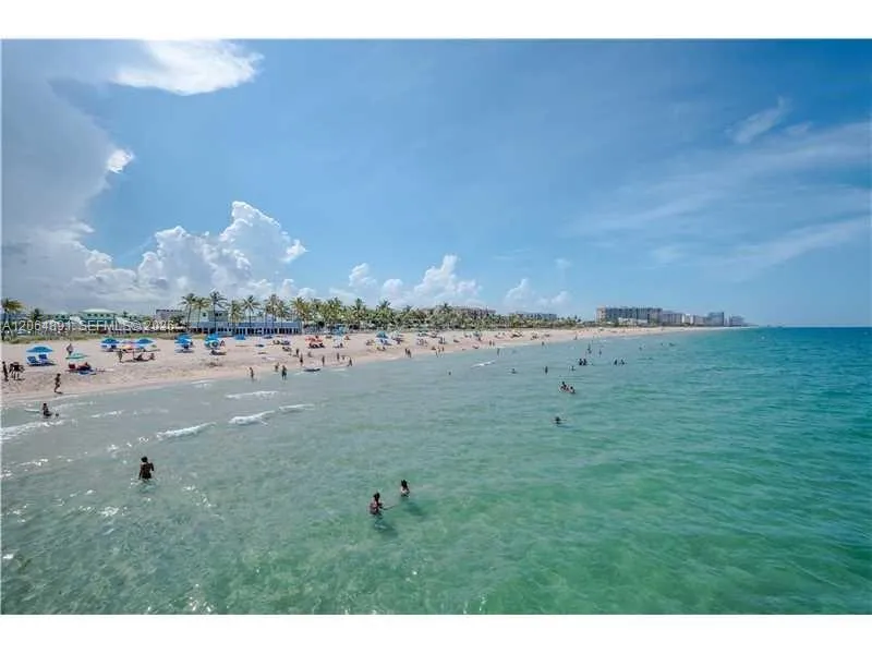 4900 Ocean Blvd #1509 Lauderdale By The Sea, FL 33308