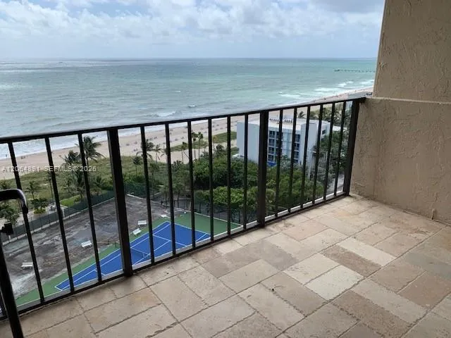4900 Ocean Blvd #1509 Lauderdale By The Sea, FL 33308