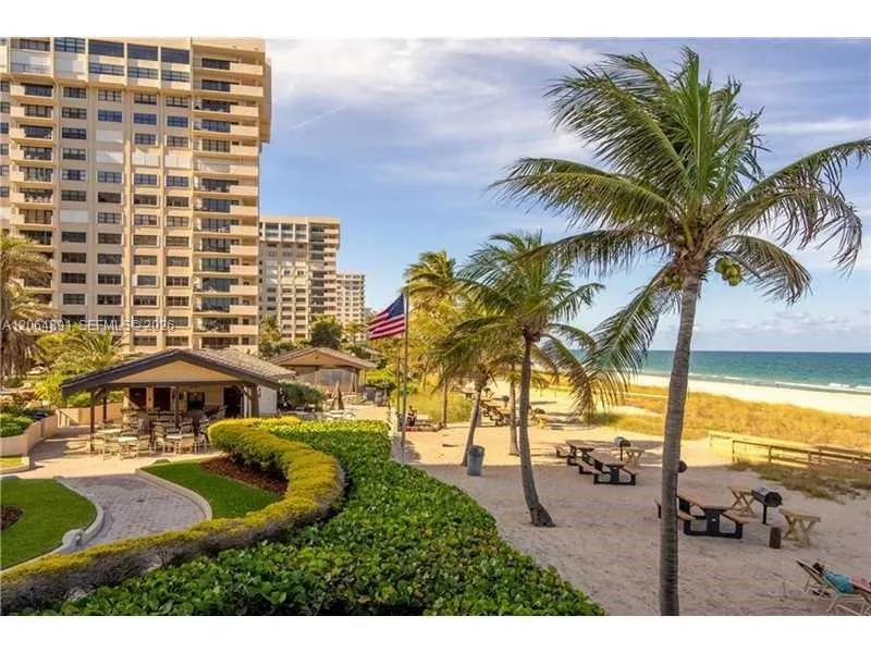 4900 Ocean Blvd #1509 Lauderdale By The Sea, FL 33308