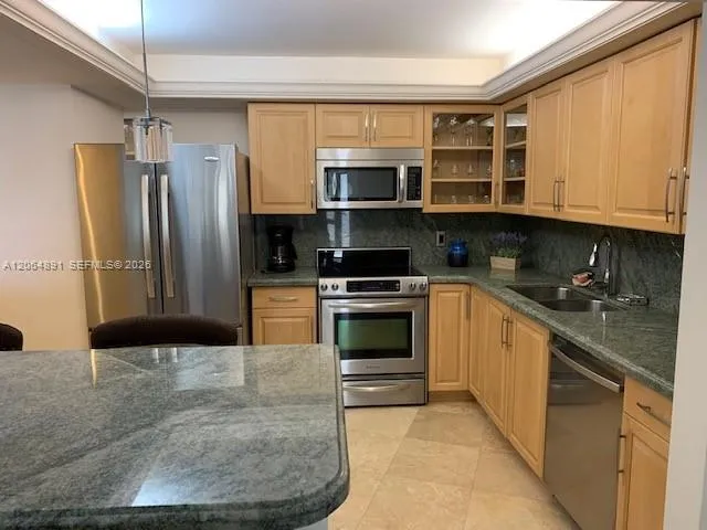 4900 Ocean Blvd #1509 Lauderdale By The Sea, FL 33308