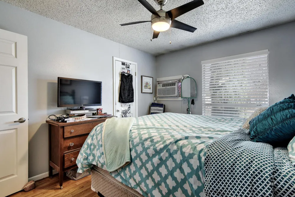 5012 Duval Street #101 Austin, TX 78751