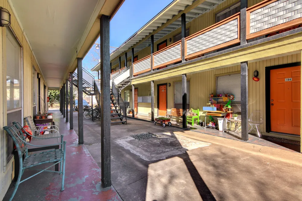 5012 Duval Street #101 Austin, TX 78751