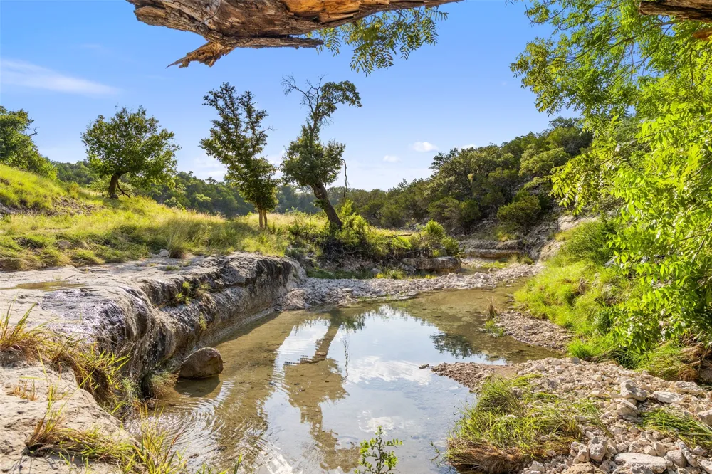 2915 Spring Crossing Junction, TX 76849