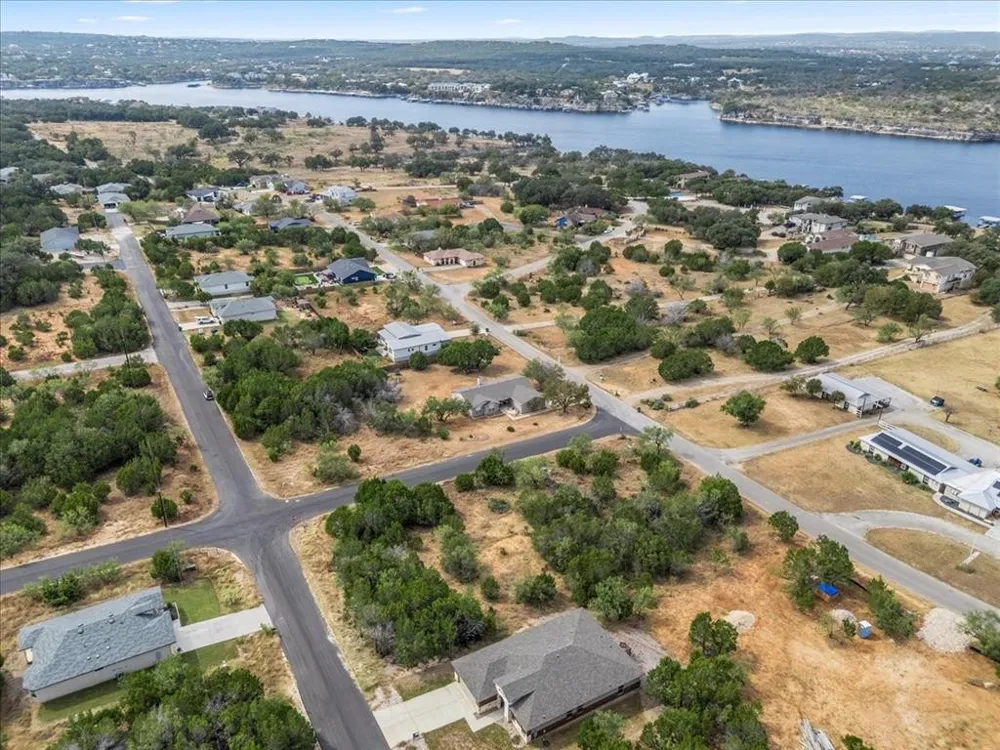 21900 Osage Lane Leander, TX 78645