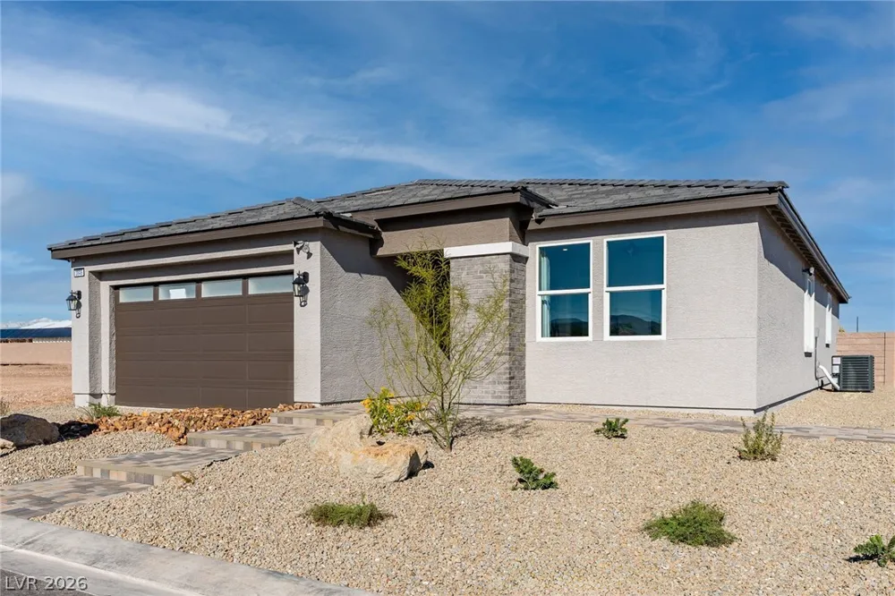 3896 Blooming Orange Avenue Las Vegas, NV 89141