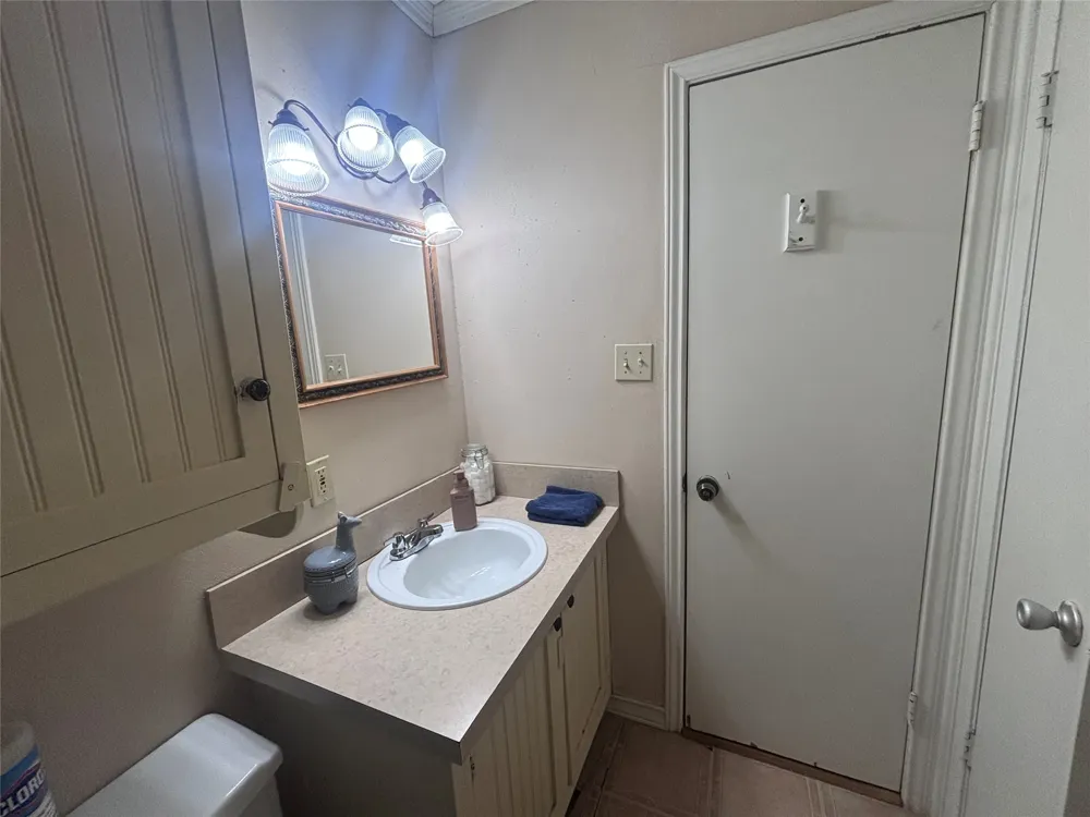 105 Tom Tom Smithville, TX 78957