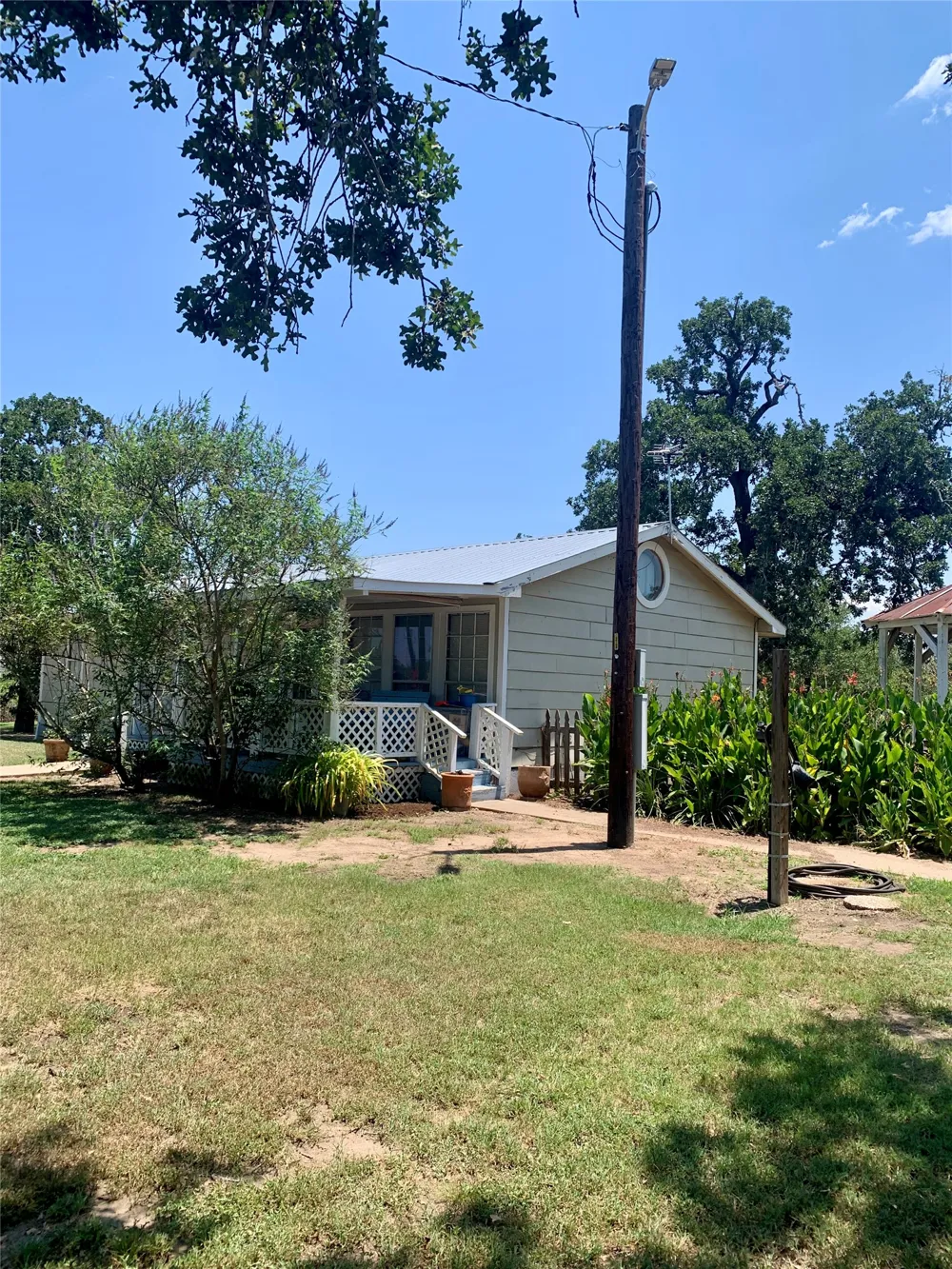 105 Tom Tom Smithville, TX 78957