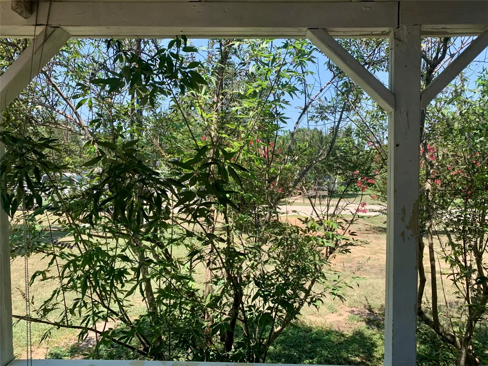 105 Tom Tom Smithville, TX 78957