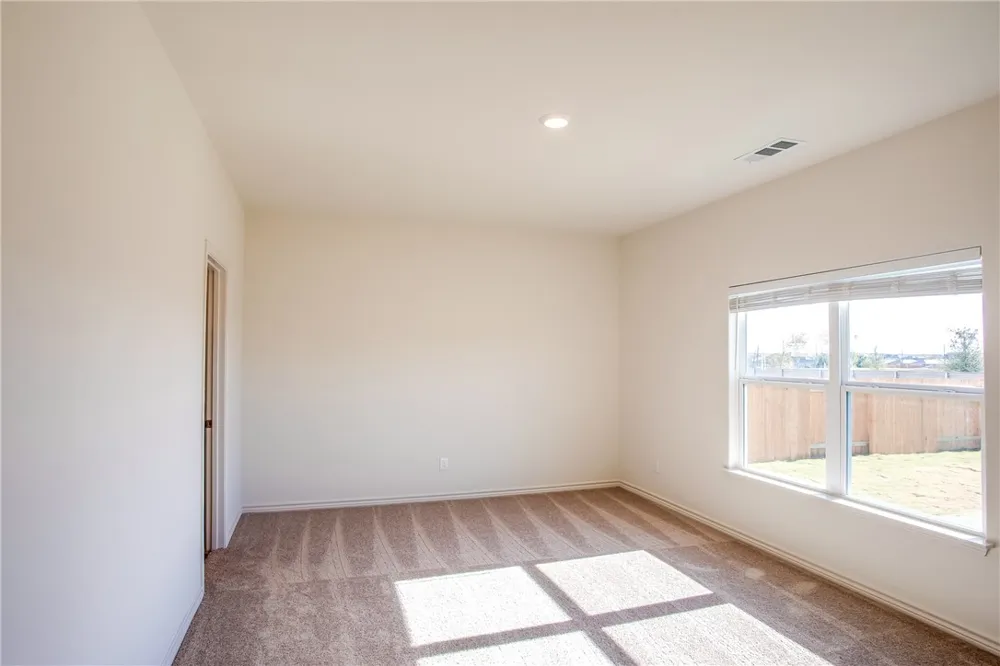 14201 Prairie Sod Lane Elgin, TX 78621