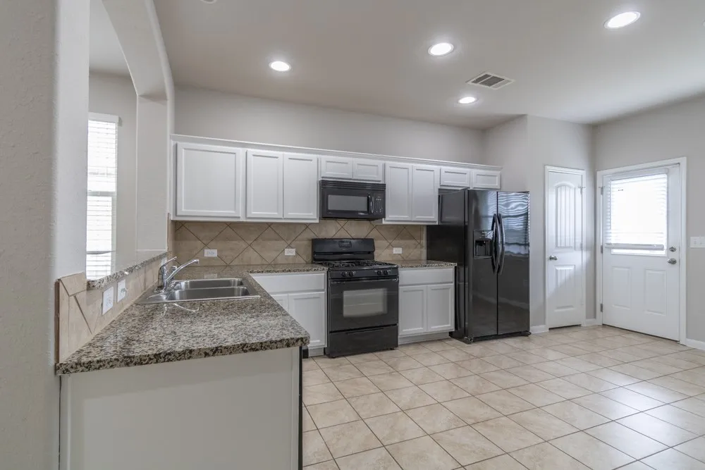 2880 Donnell Drive #4101 Round Rock, TX 78664