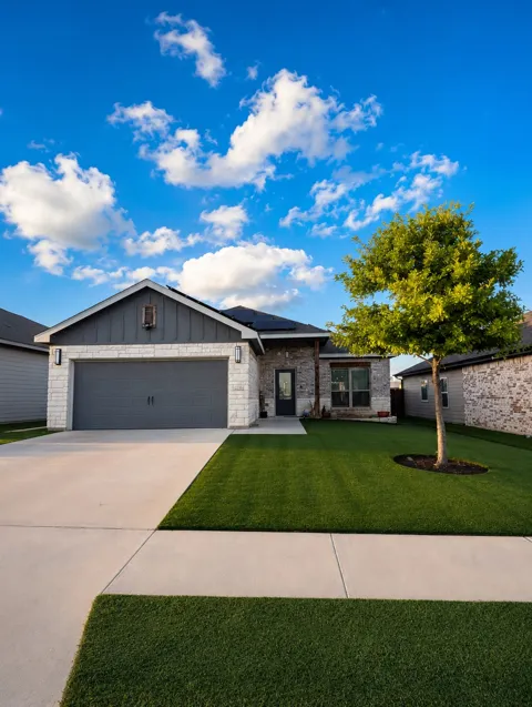 1614 Black Kettle Trail